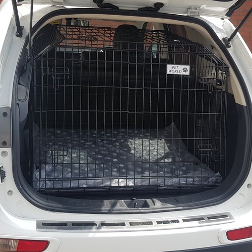 Pet world mitsubishi - pet,